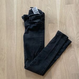 Levi’s 711 skinny jeans